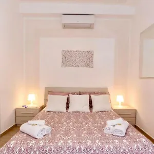 Гостевой дом Lovely Nights - Luxury, Рим